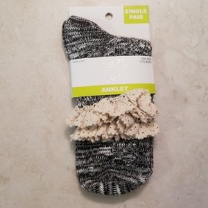 Rue 21 Anklet Ruffle Socks - NEW!